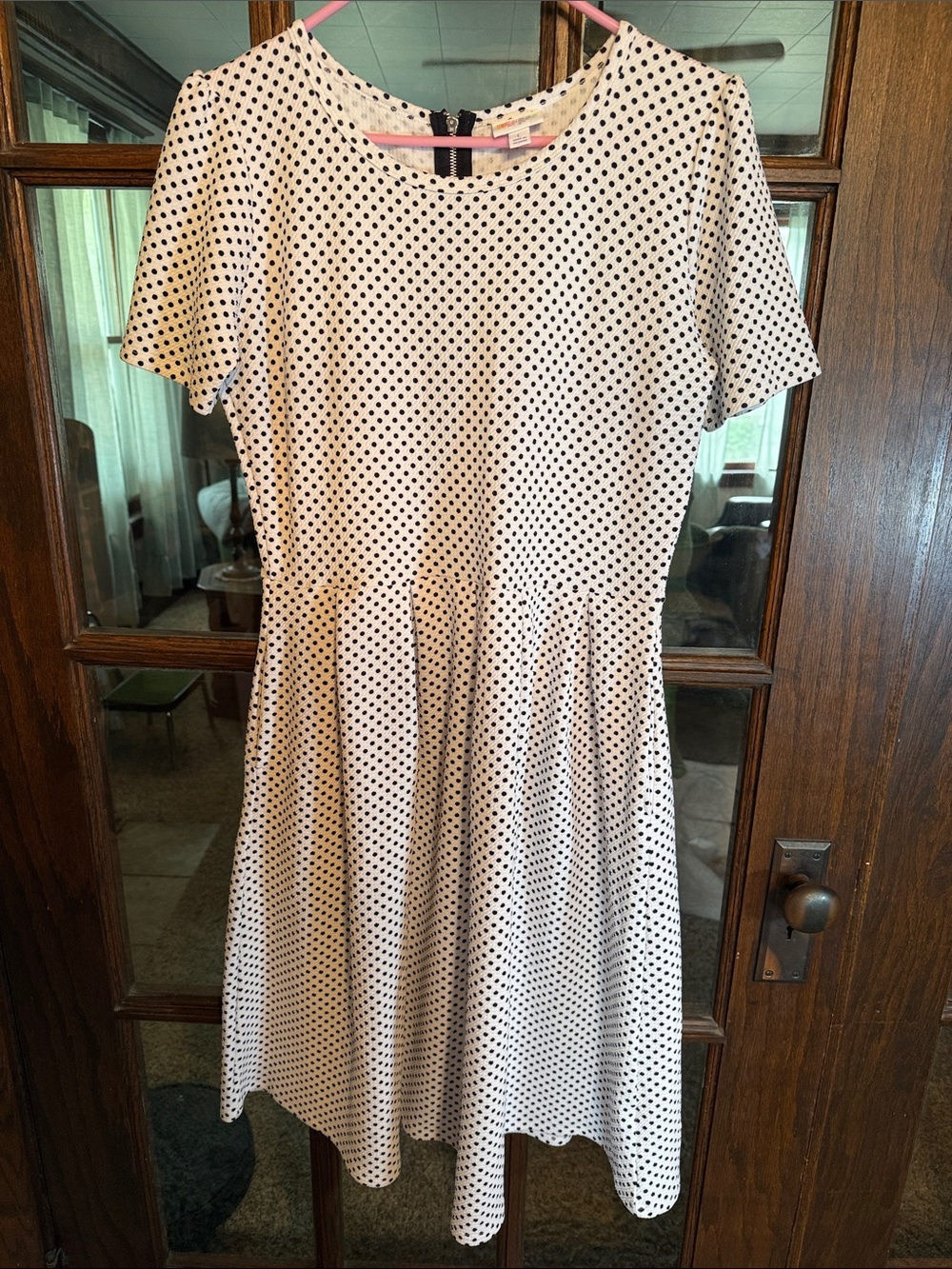 LuLaRoe Amelia Dress Womens Large White Black Polka Dot Pleated Teacher Style
